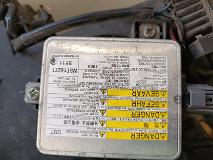 Nov 2006 to Oct 2007 - Mitsubishi Outlander ZG - Right Headlight - Xenon Type