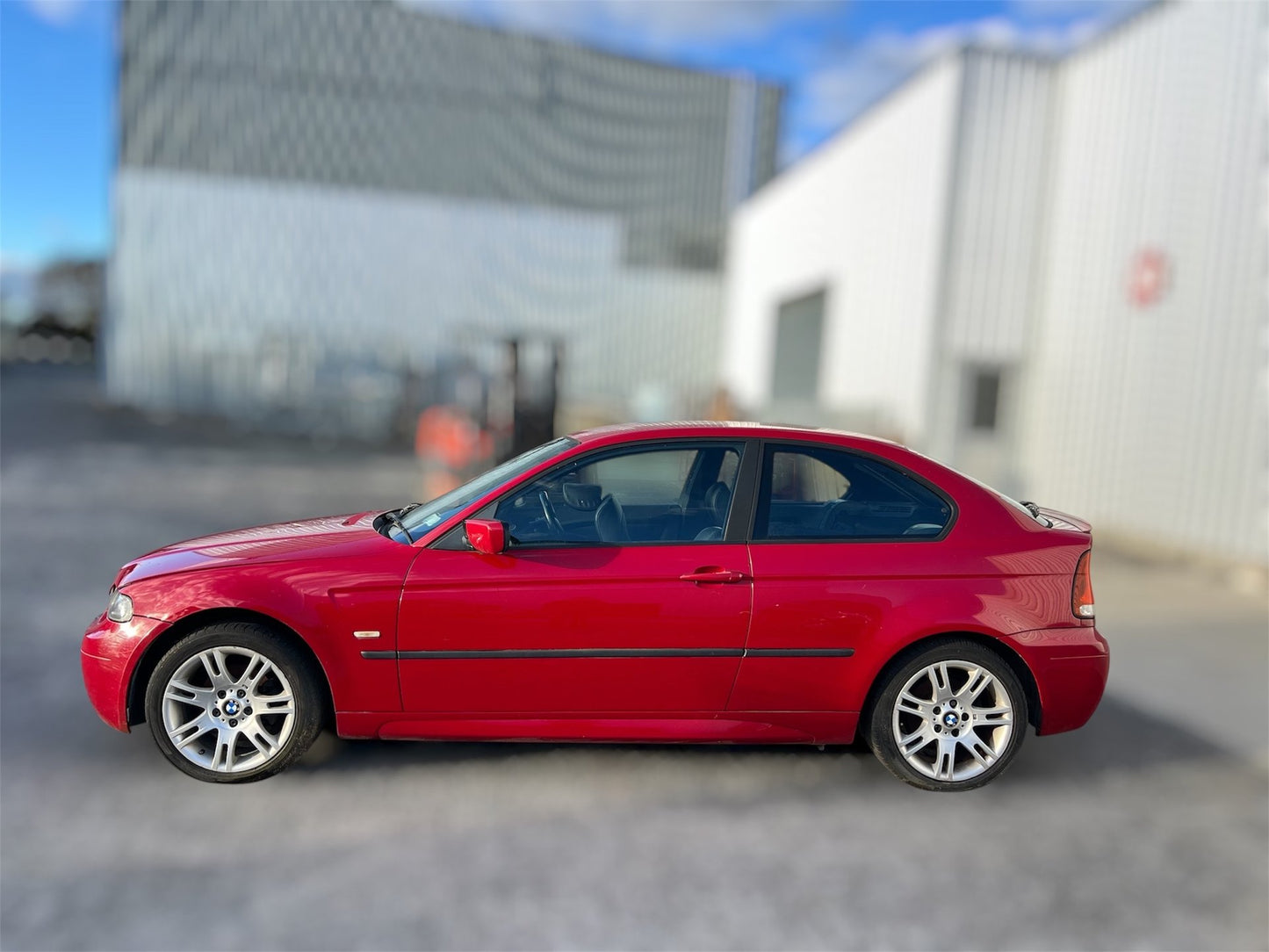 2001-2004 BMW 318ti Compact E46