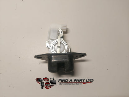 2007 Honda CR-V RE4 - Tailgate Lock Mechanism PN: