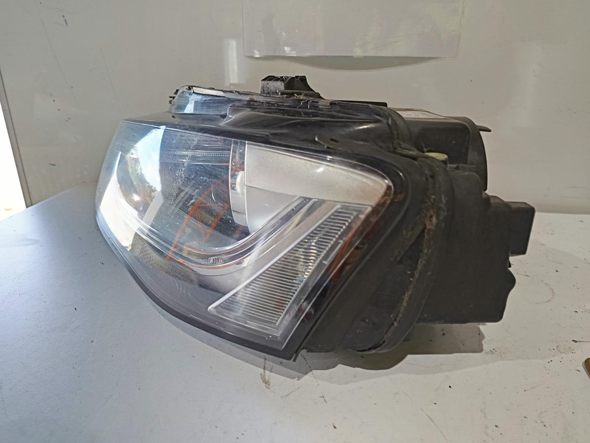 Jul 2012 to Jan 2016 - Audi A4 B8 8K - Left Headlight - Xenon-Adaptive Type