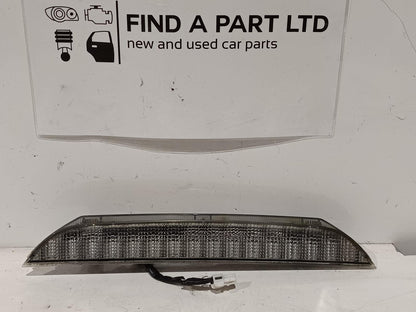 Nov 2006 to Sep 2009 - Mitsubishi Outlander ZG - High Level Stoplight