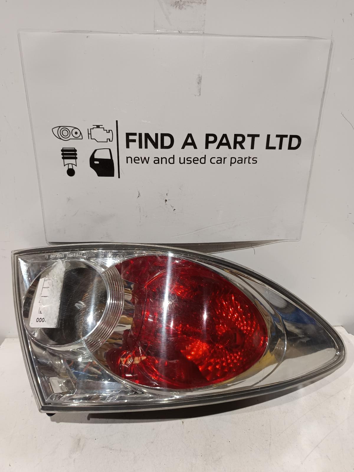 Sep 2002 to Aug 2005- Mazda Mazda6 GG GY Sedan Hatchback- Left Taillight- Lens# 220-61971