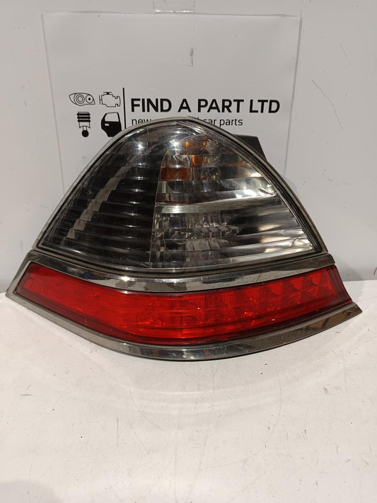 May 2006 to Mar 2009 - Honda Odyssey RB - Left Taillight - Red/Clear, Lens# 6572
