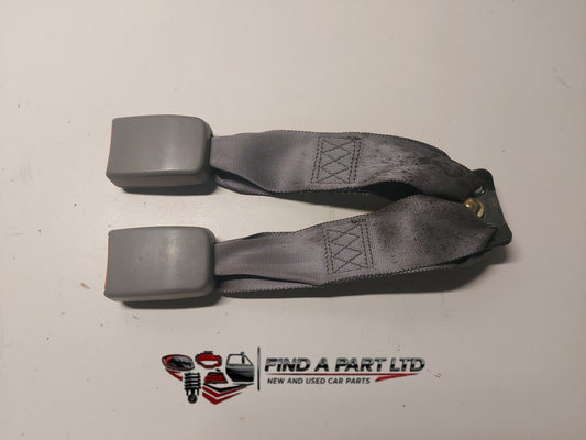 2004 Toyota Camry XV30 - Centre Seat Belt Stalk PN: 73480-YC080-B0