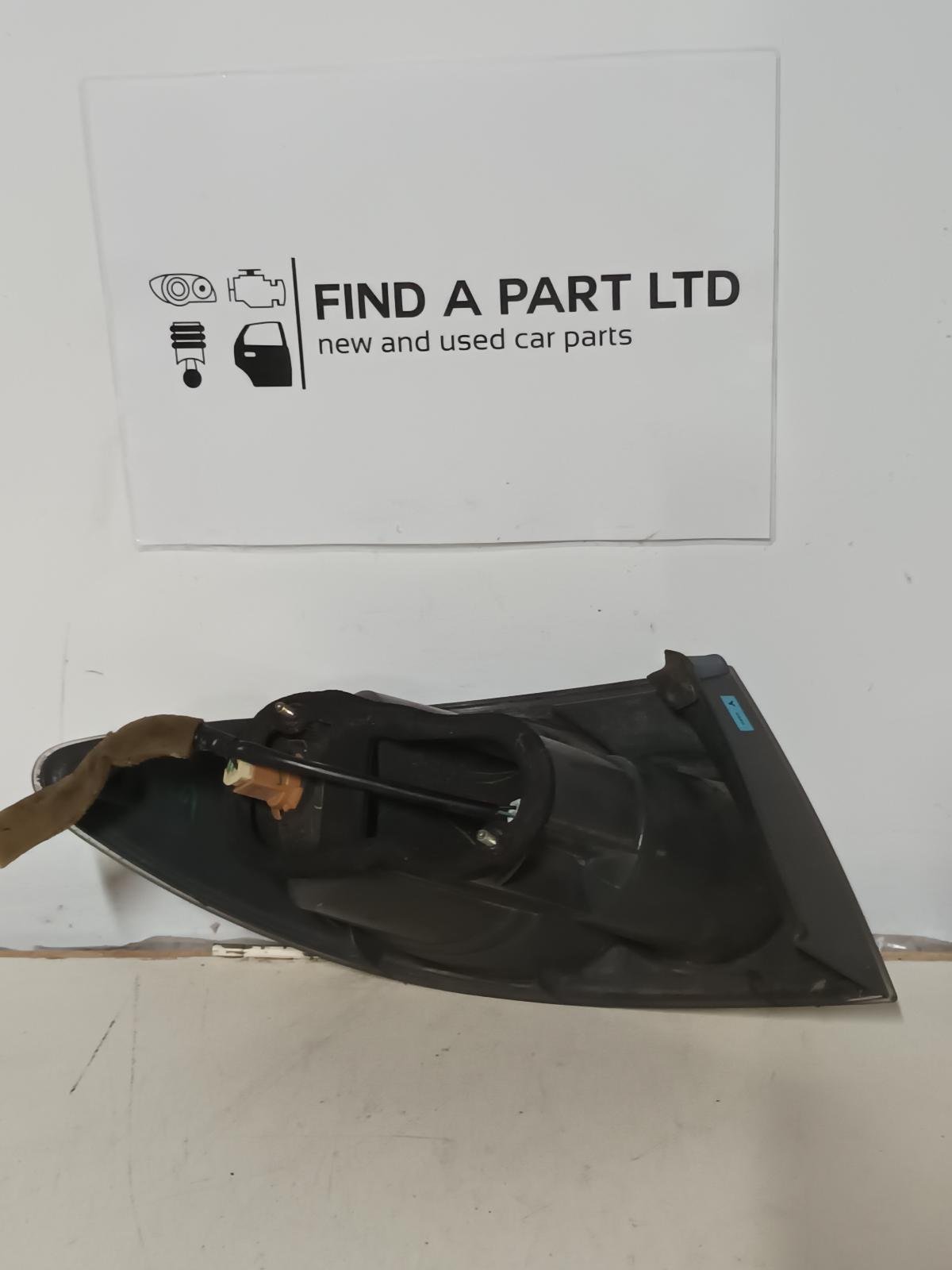 - Right Taillight PN: