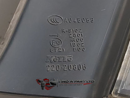 2004 Subaru Legacy BL - Right Taillight PN: 220-20806
