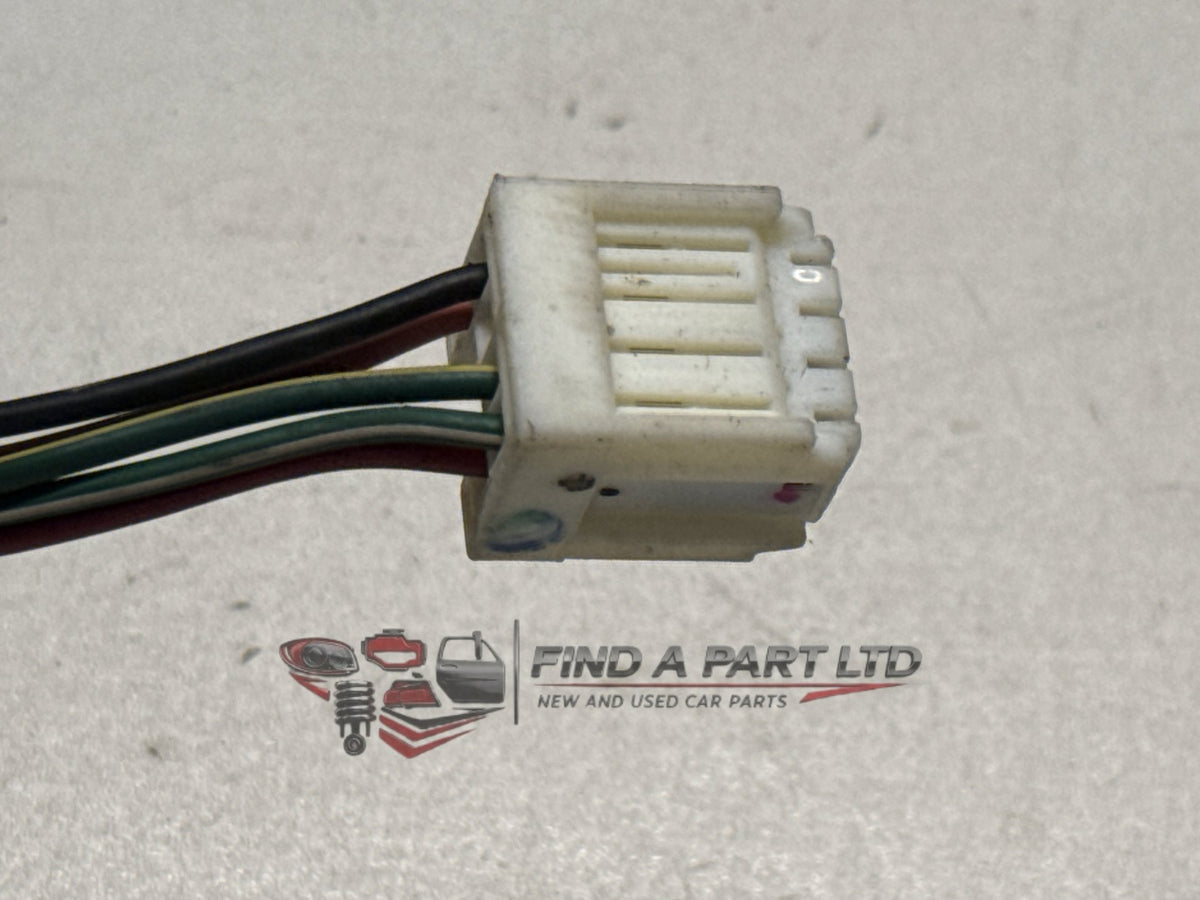 2006 Nissan X-Trail T30 - Right Taillight PN: 4913
