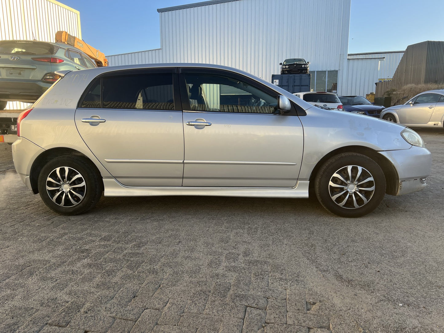 2001-2006 Toyota Allex NZE121