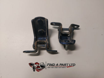 1996 Toyota Corolla E100 - Right Rear Door Hinge Set PN: