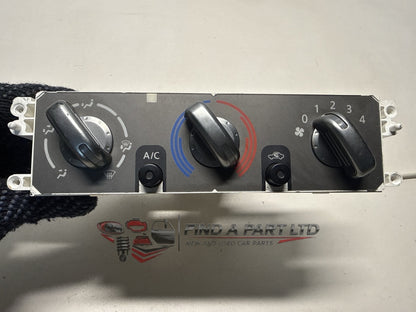 2006 Nissan X-Trail T30 - Heater/AC Controls PN: