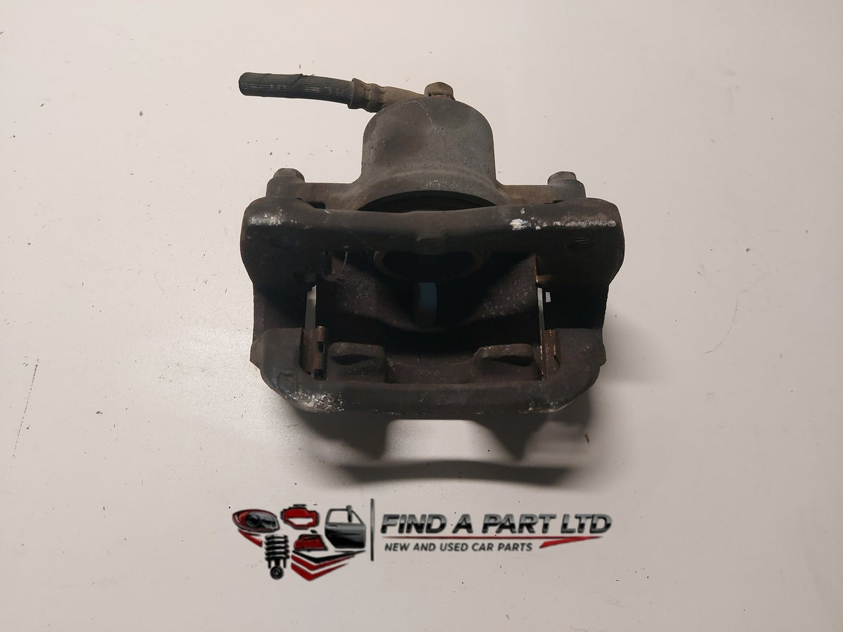 2002 Toyota Vitz P10 - Right Front Caliper PN:
