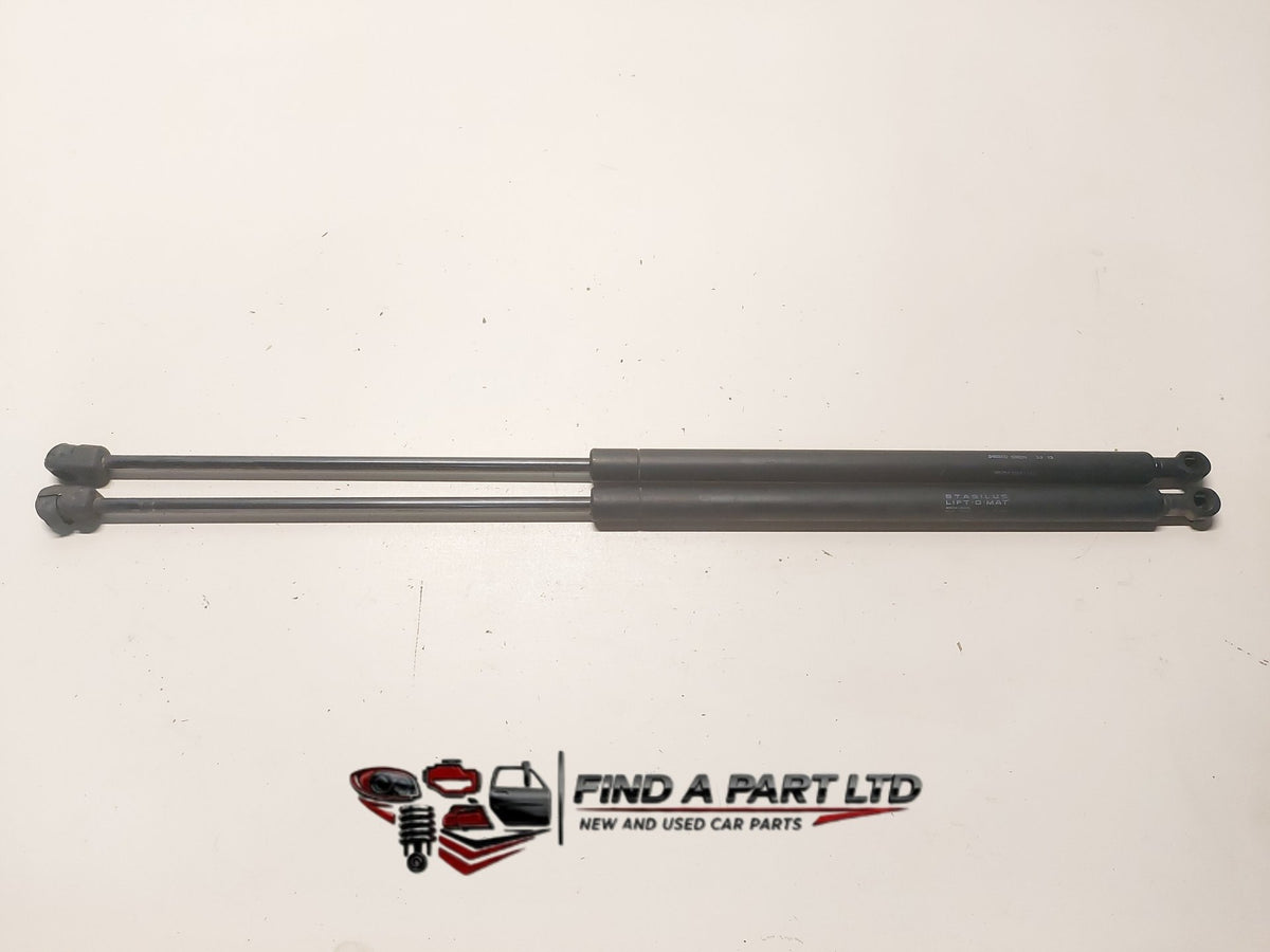 2013 Ford Territory SZ - tailgate strut pair PN: 3493XD 0590N