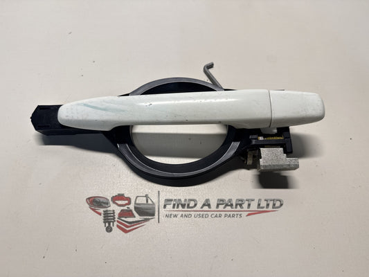 2016 Mitsubishi Outlander GF*W - Right Rear Exterior Door Handle PN: