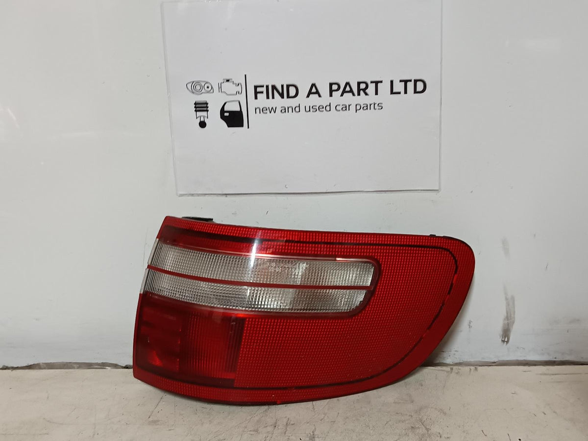 1991 to 1995 - Toyota Estima Imported - Left Taillight - Clear Lens W/ Red Stripe, Lens# 28-65