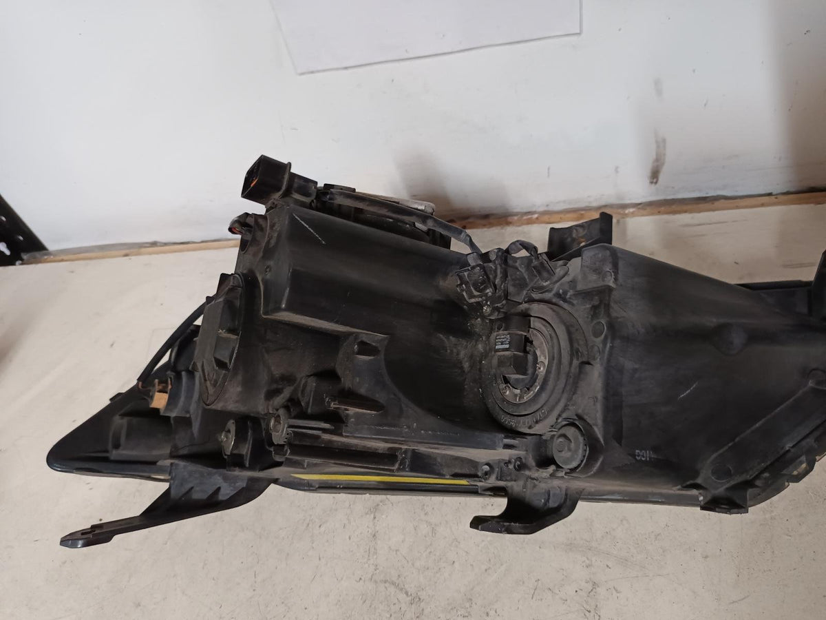 Aug 2007 to Sep 2009 - Mitsubishi Outlander ZG - Right Headlight - Standard Type