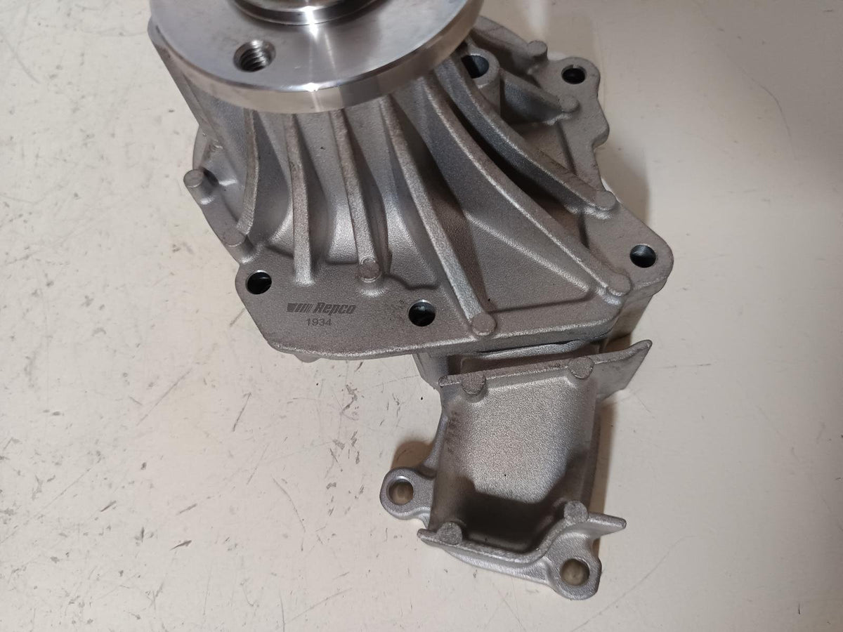 Mar 2005 to Apr 2019 - Toyota Hiace TRH KDH - Water Pump