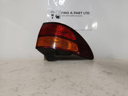 2000 to 2003 - Toyota Estima XR30 XR40 Imported - Left Taillight - Amber/Red, Lens# 28-140