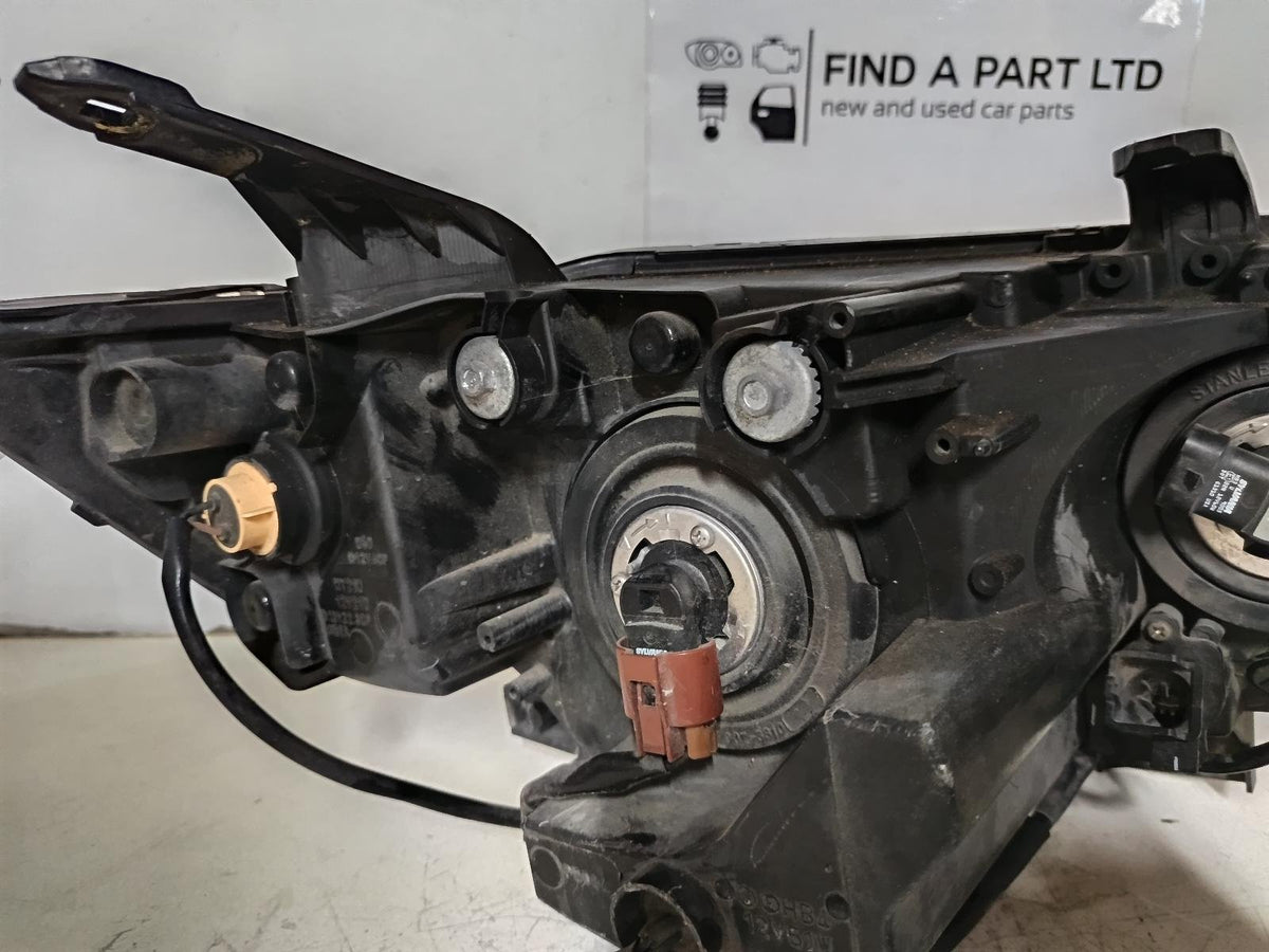 Nov 2006 to Aug 2007 - Mitsubishi Outlander ZG - Left Headlight - Standard Type