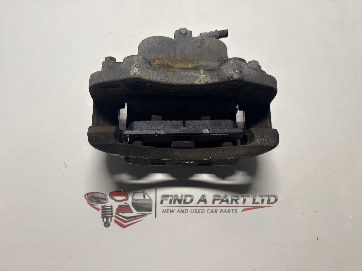 2006 Nissan X-Trail T30 - Right Front Caliper PN: 4304