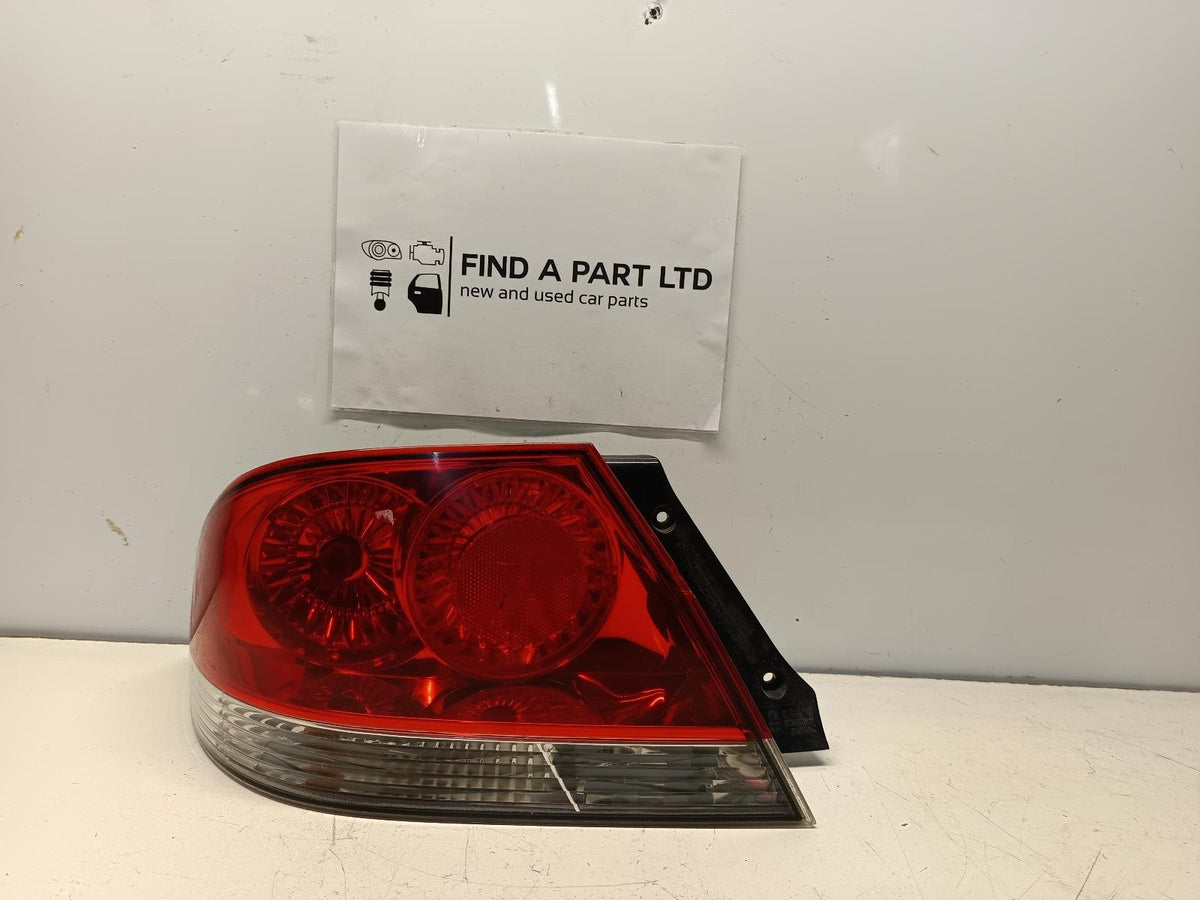 Sep 2003 to Aug 2007 - Mitsubishi Lancer CH CS ES LS Exceed Sedan - Left Taillight