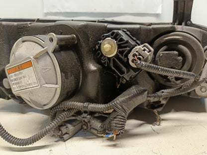 Jun 2005 to Apr 2009 - Ford Focus LS LT - Left Headlight