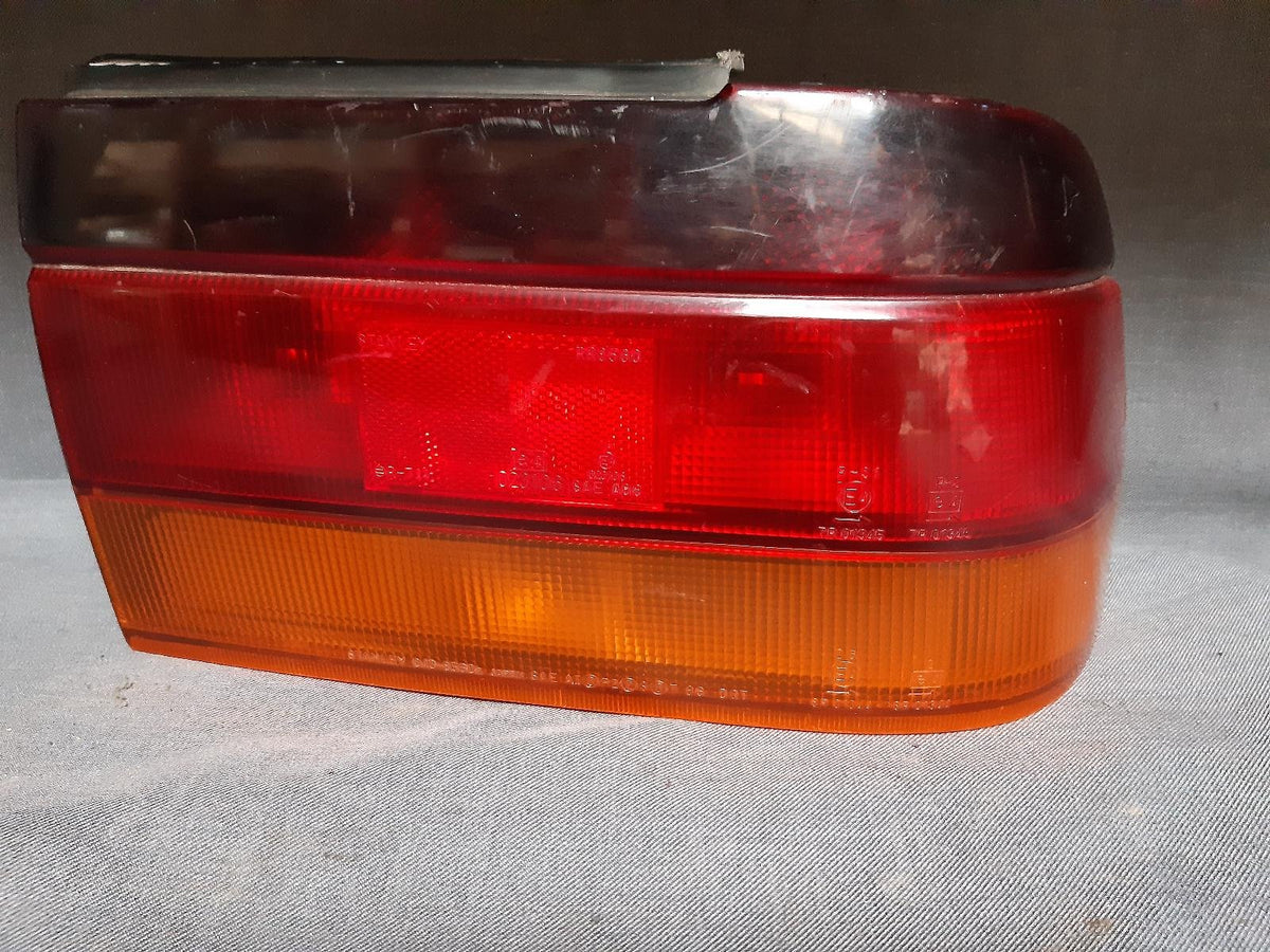 Sep 1988 to Sep 1992 - Mitsubishi Lancer CA CB Sedan Hatchback 5 Door - Right Taillight