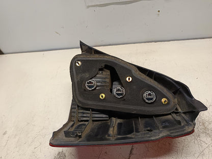 Apr 2000 to Jan 2002 - Honda Odyssey RA - Left Taillight - Orange Flasher Type