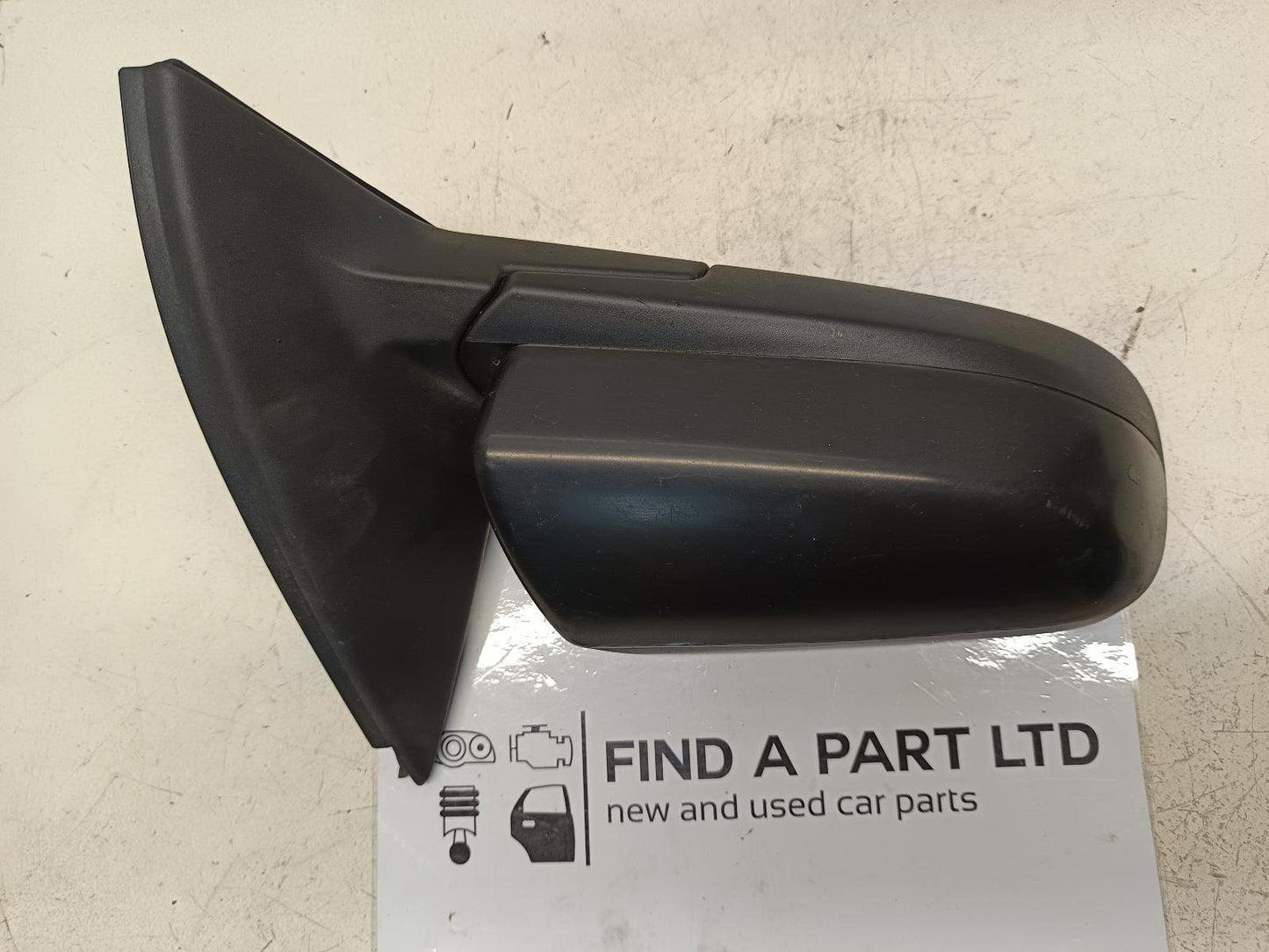 Oct 2002 to Sep 2007- Holden Commodore VY1 VZ- Right Door Mirror- Standard Type