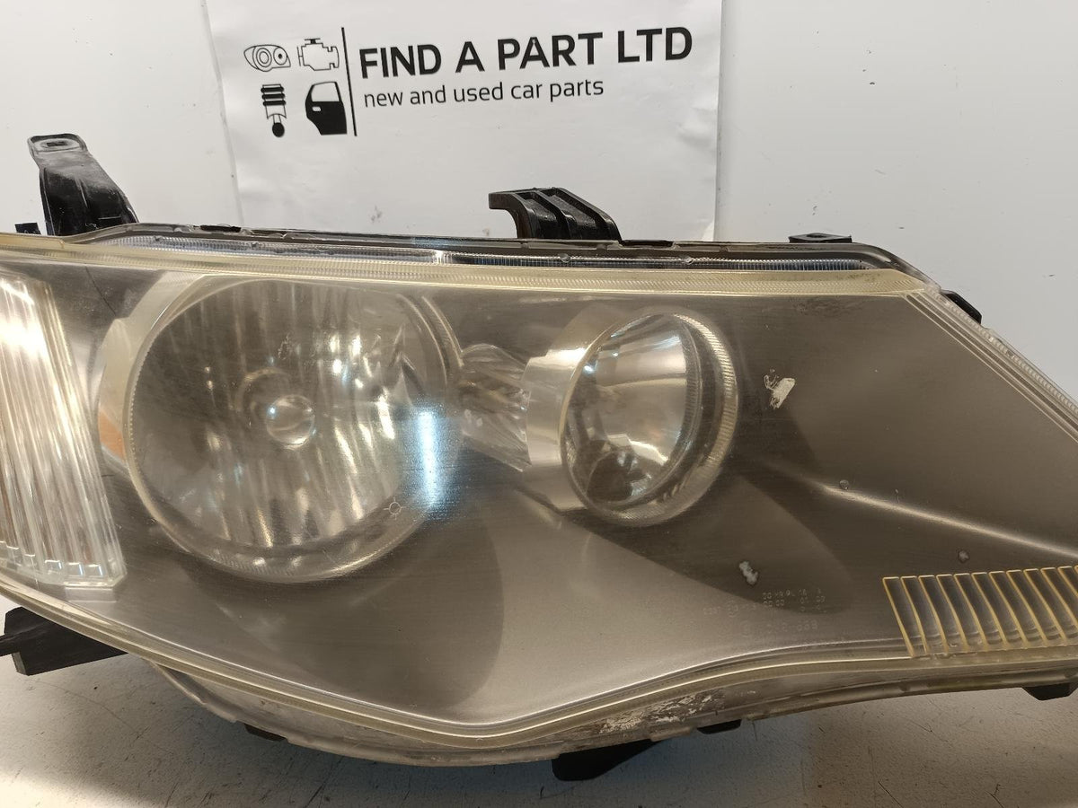 Nov 2006 to Oct 2007 - Mitsubishi Outlander ZG - Right Headlight - Xenon Type