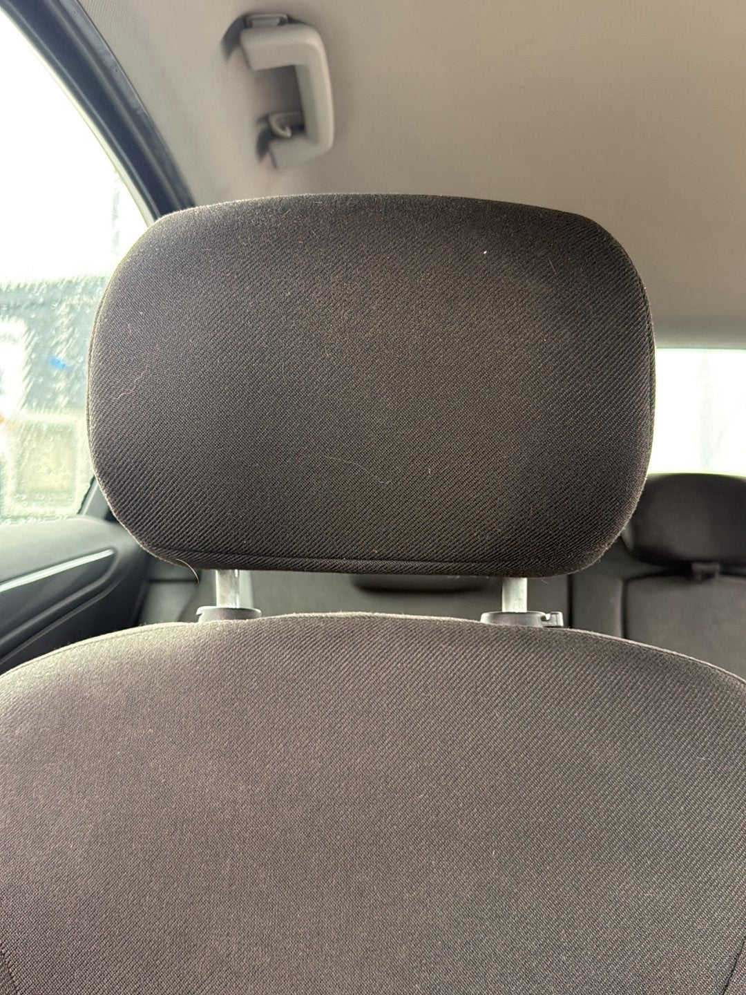 2007-2014 Ford Mondeo MK4 - Right Front Headrest PN: