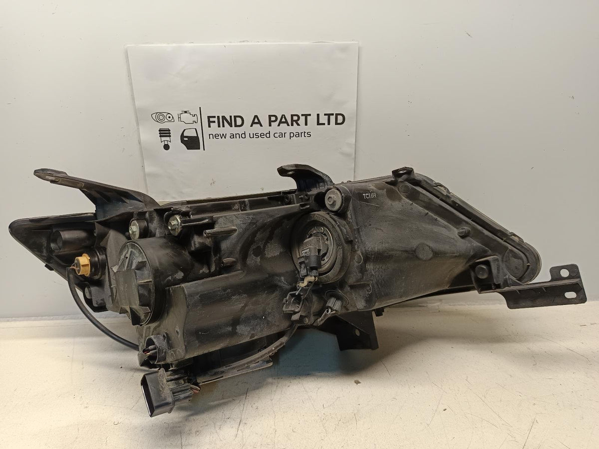 Nov 2006 to Oct 2007 - Mitsubishi Outlander ZG - Left Headlight - Xenon Type