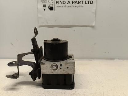 Jun 2004 to Feb 2009- Volkswagen Golf GEN 5- ABS Pump/Modulator- PN: 1K0614517AC