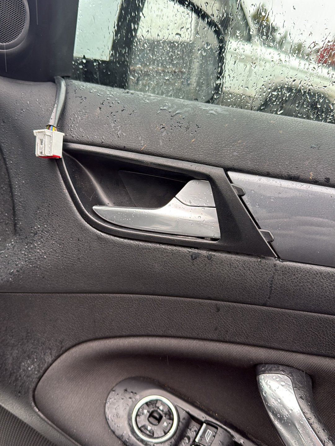 2007-2014 Ford Mondeo MK4 - Right Front Door Interior Handle PN: