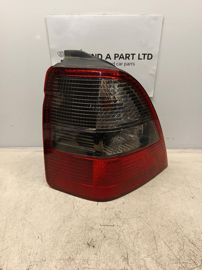 Feb 2002 to May 2004 - Honda Odyssey RA - Left Taillight - Clear Flasher Lamp Type