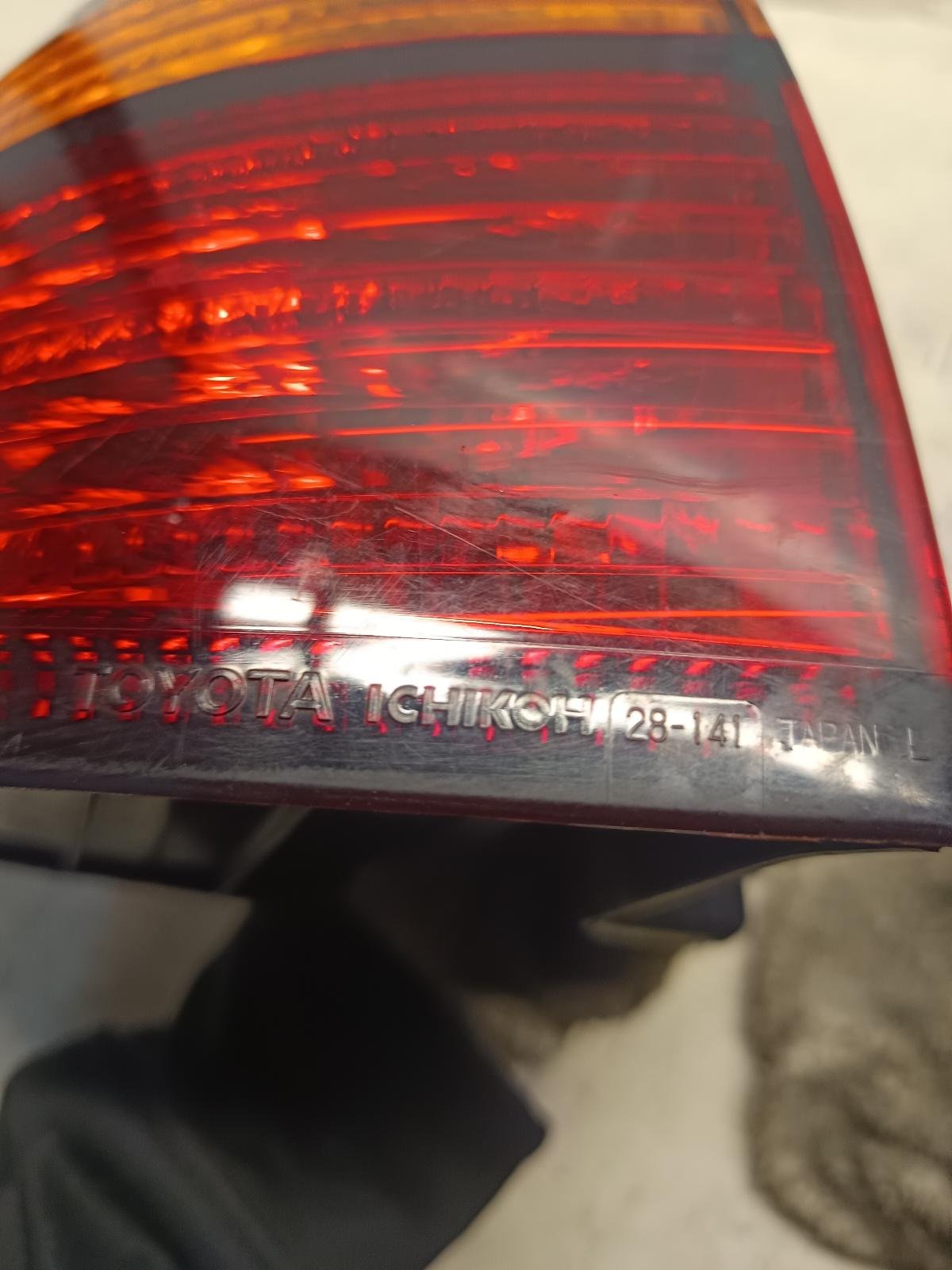 2000 to 2003 - Toyota Estima XR30 XR40 Imported - Left Taillight - Amber/Dark Red, Lens# 28-141
