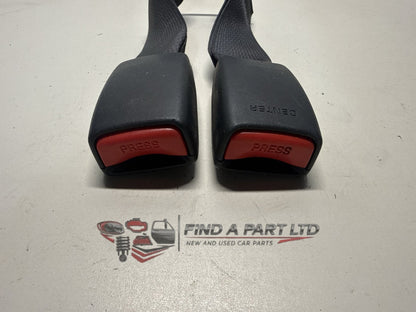 2004 Toyota Corolla E120 - Right Rear Centre Seat Belt Stalk PN: 650204AEF