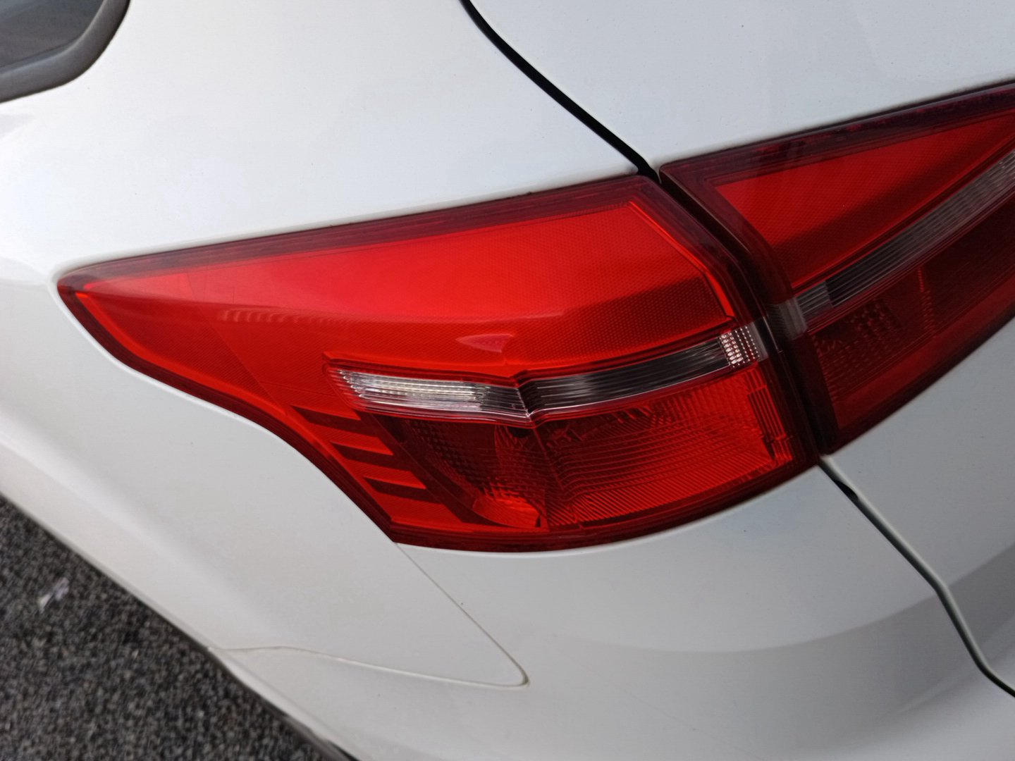 2017 Ford Focus - Left Taillight