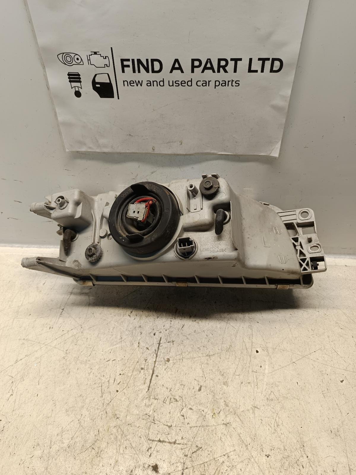 Jul 1996 to Aug 1998- Mitsubishi Lancer/Mirage CE CJ Hatchback Coupe- Left Headlight- (Aust), Glass Type