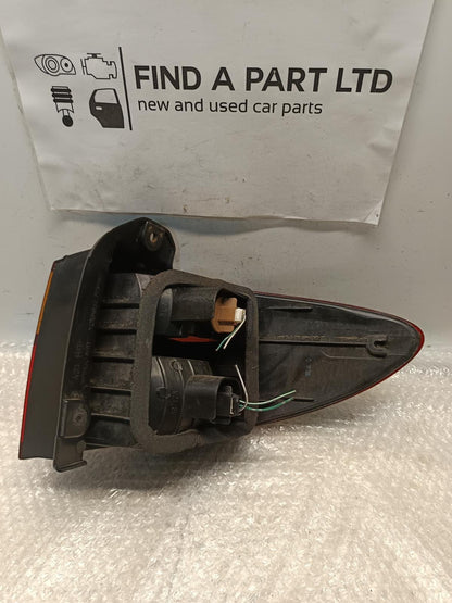 2000 to 2003 - Toyota Estima XR30 XR40 Imported - Left Taillight - Amber/Dark Red, Lens# 28-141