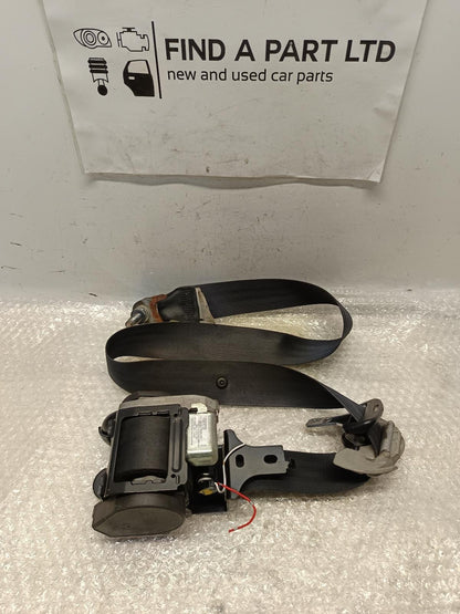 Nov 2006 to Sep 2009 - Mitsubishi Outlander ZG - Left Front Seat Belt
