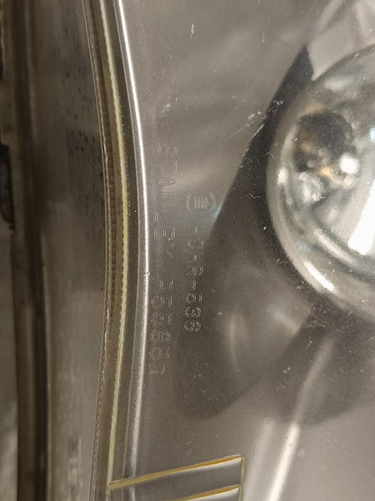 Nov 2006 to Oct 2007 - Mitsubishi Outlander ZG - Right Headlight - Xenon Type
