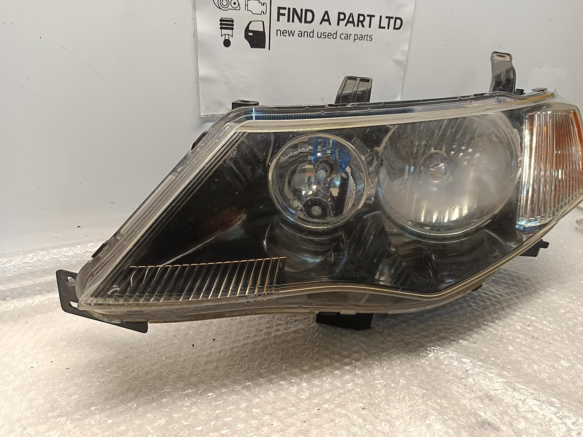 Nov 2006 to Oct 2007 - Mitsubishi Outlander ZG - Left Headlight - Xenon Type