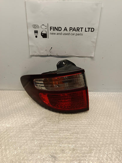 2000 to 2003 - Toyota Estima XR30 XR40 Imported - Left Taillight - Amber/Dark Red, Lens# 28-141