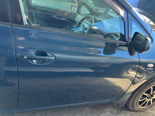 2009 Toyota Corolla JTNKU56E00109575 - Right Front Door Shell PN: