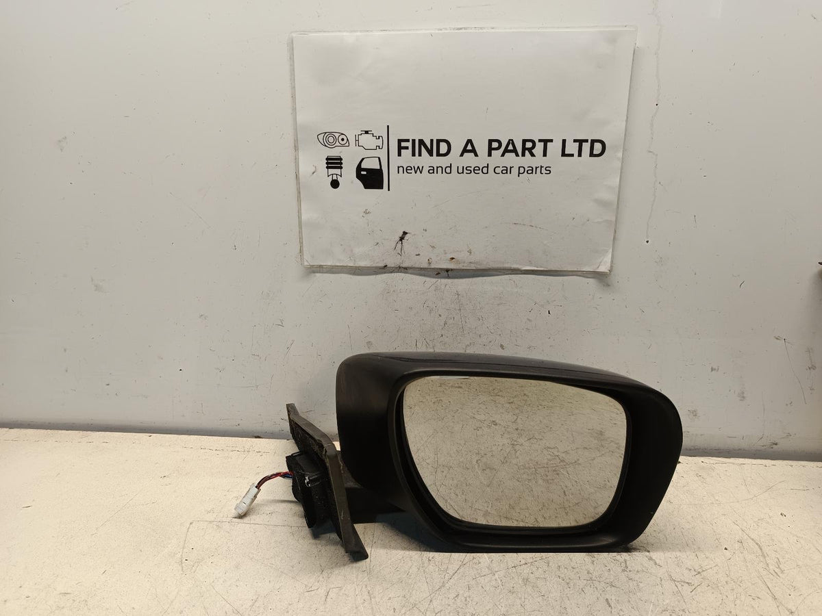 2011 Mazda Premacy CW - Right Door Mirror PN:
