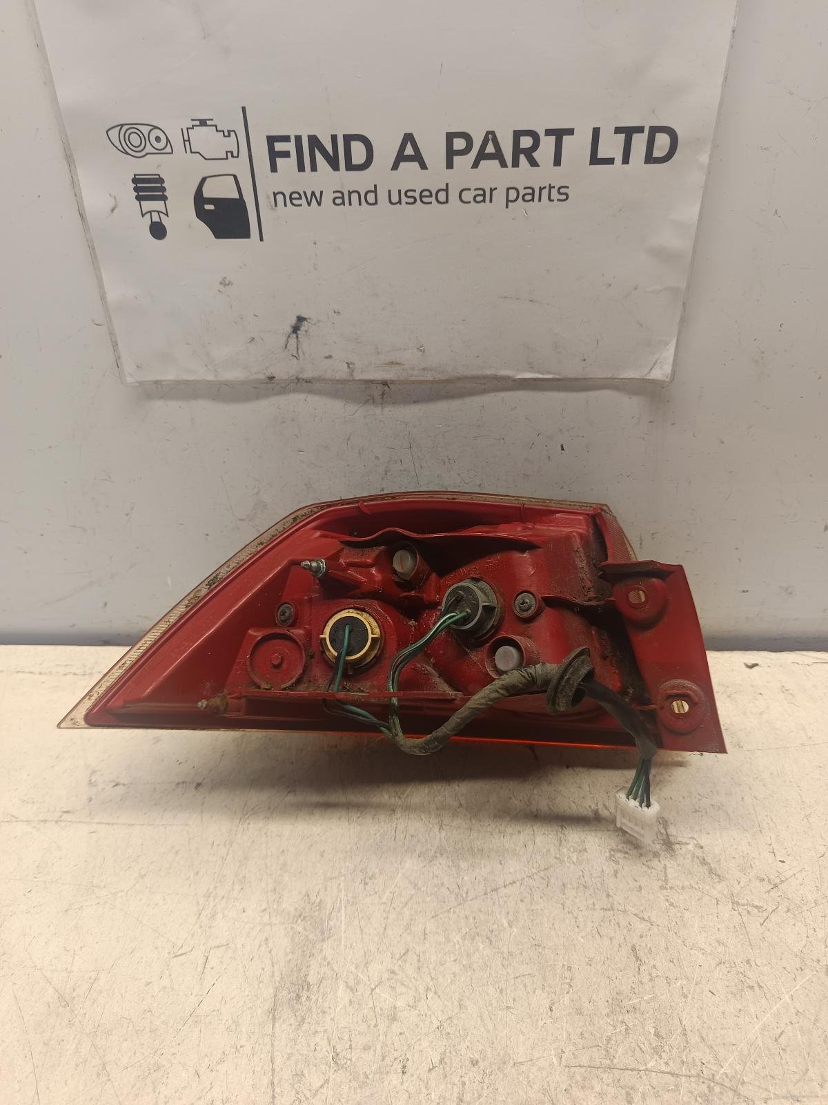 Jul 2007 to Jul 2009 - Mitsubishi Lancer CJ Sedan - Right Taillight - Red Insert Type