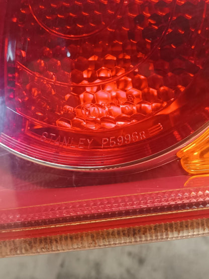 Jul 2007 to Jul 2009 - Mitsubishi Lancer CJ Sedan - Right Taillight - Red Insert Type