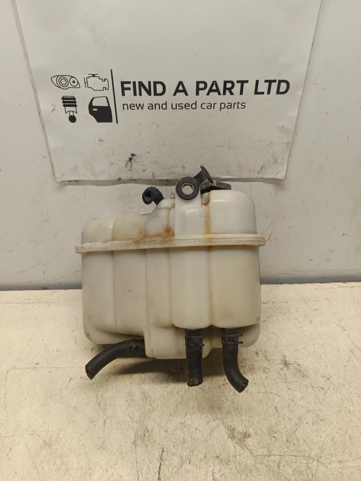 1991 to 2000- Toyota Estima Imported- Overflow Bottle- Square Type, W/O Sensor