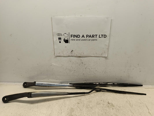 - Wiper Arm PN: