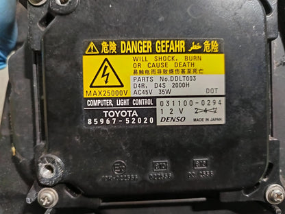 2006 to 2009- Toyota Mark X New Zealand Only- Right Headlight- Hid, Elect Adj, Lens# 22-344